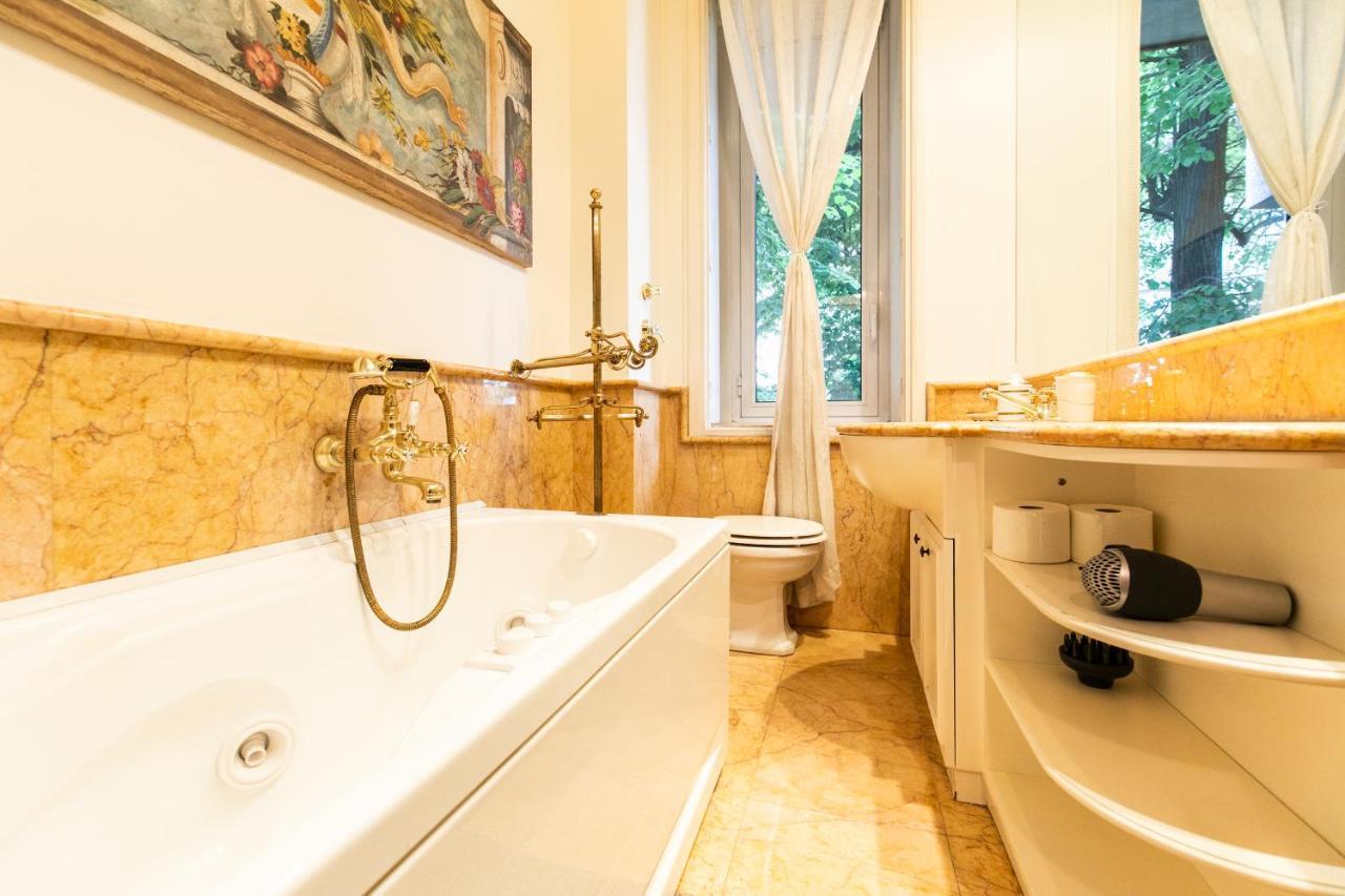Klimt - Jacuzzi 5 Star - Luxury Design Apartment Milan Exterior photo